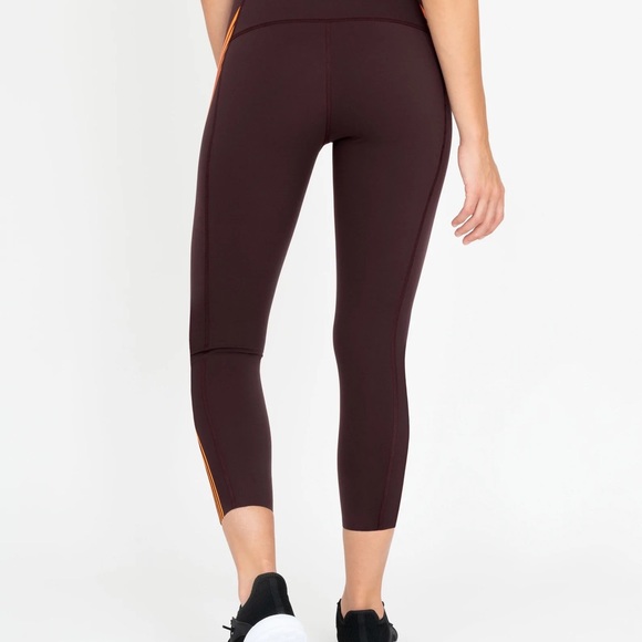 SPANX Every.Wear Contour Stripe 7/8 Leggings - Picture 3 of 4